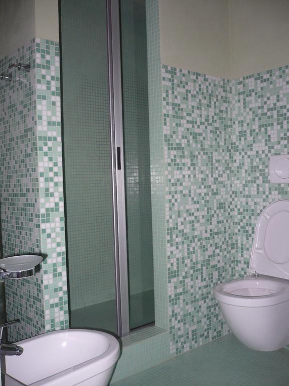 Casa Vacanze "Casale Al Pino" Riparbella Kültér fotó