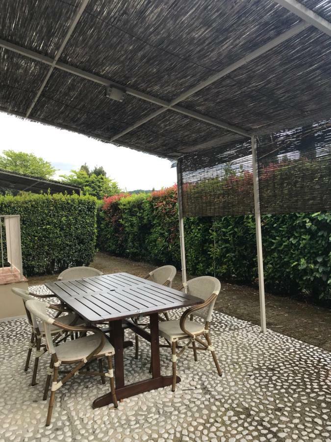 Casa Vacanze "Casale Al Pino" Riparbella Kültér fotó